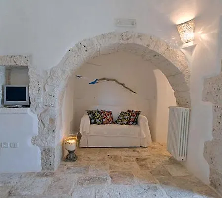 Sleeps 5 Pool Wifi Villa
